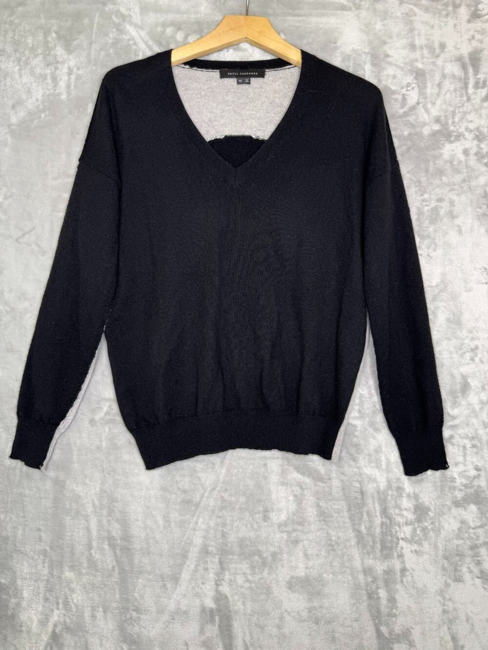 Skull Cashmere Sweater Womens XS Black Gray V Neck Skull Graphic Back Knit